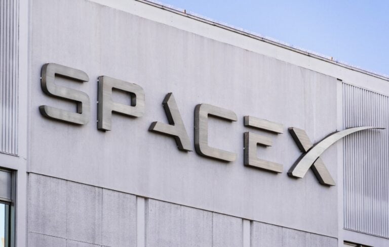 SpaceX building