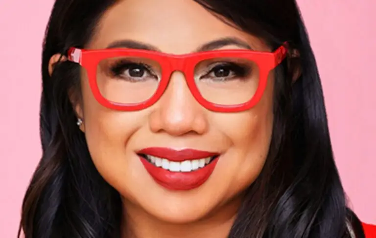 Marissa Andrada headshot